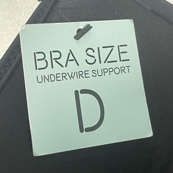 SUNDAZED  Women’s Willa Twist One-Piece Swimsuit Black Size 36D NWT Lace-Up Back - Picture 7 of 10